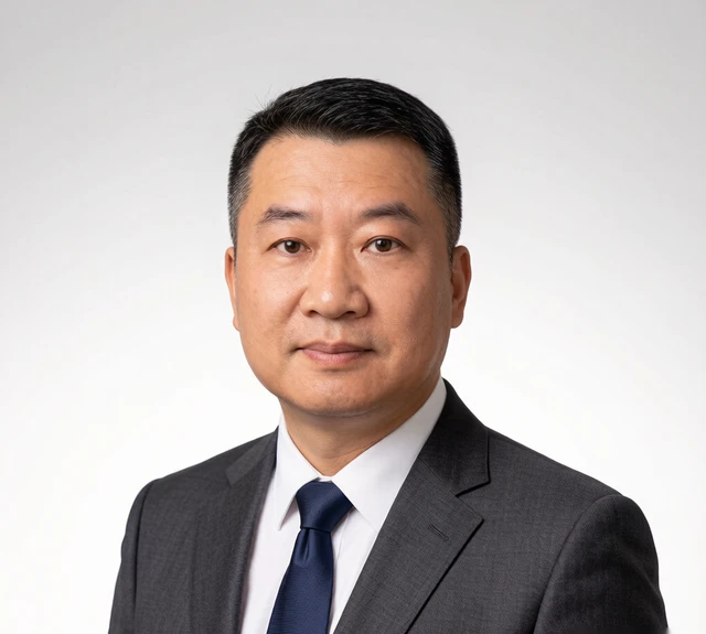 杨文中照片